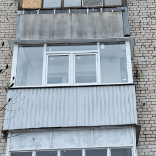 скління балкона